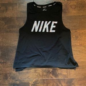 Nike muscle tank size Medium dry fit